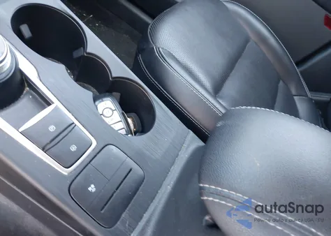 2021 Ford Escape Sel Hybrid z USA, uszkodzony, nr VIN 1FMCU9CZ0MUA54277